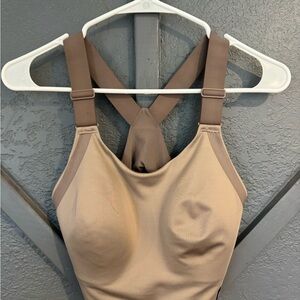 On Running Tan Cross-Back Sports Bra